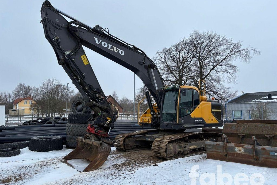 Volvo EC250EL, 160 kW, дизель