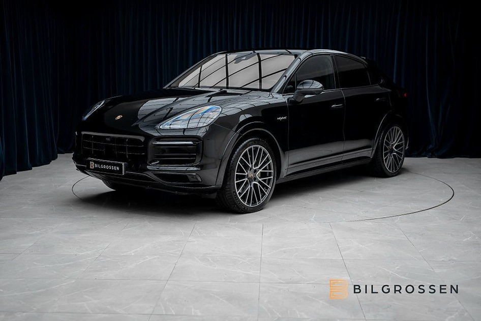 Porsche Cayenne, 2022, 3.0, 340 kW, hybrid (petrol/electric), automatic, four-wheel drive