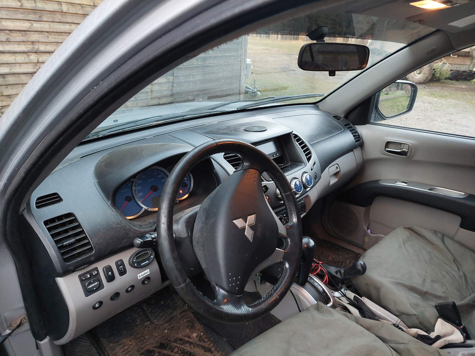 Mitsubishi L200 2009, photo 4/5
