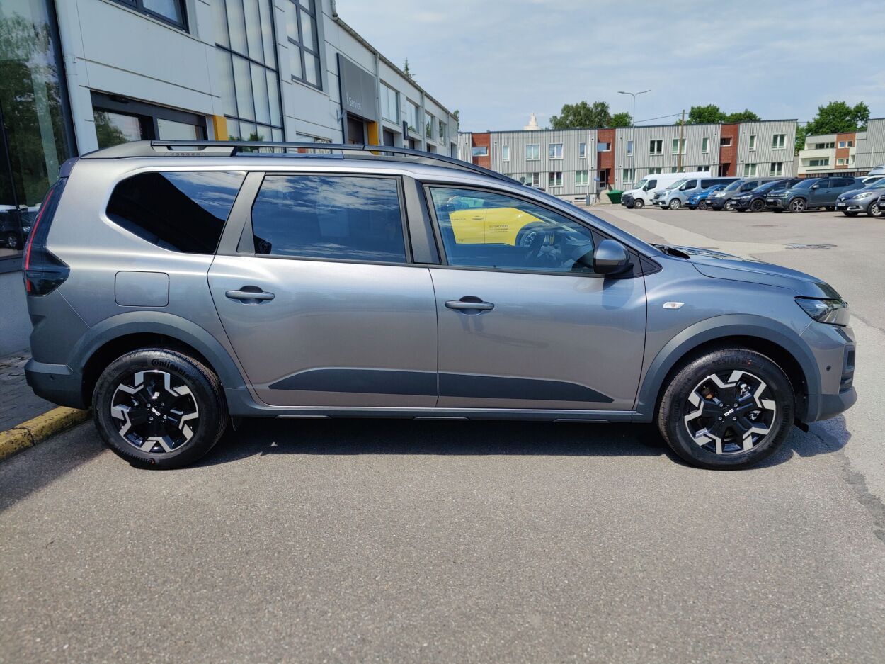 Dacia Jogger 2026, photo 2/14