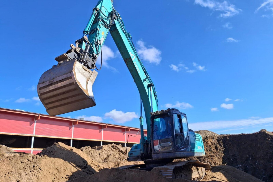Kobelco Sk210