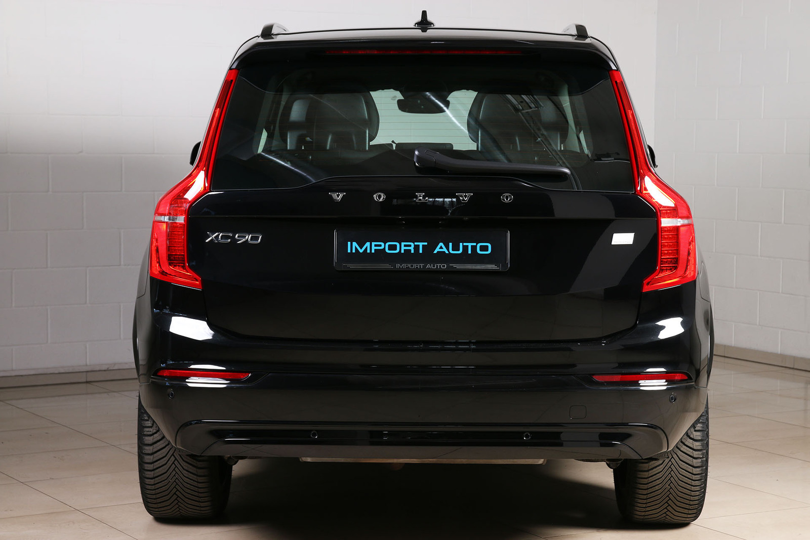 Volvo XC90 2023, photo 5/13