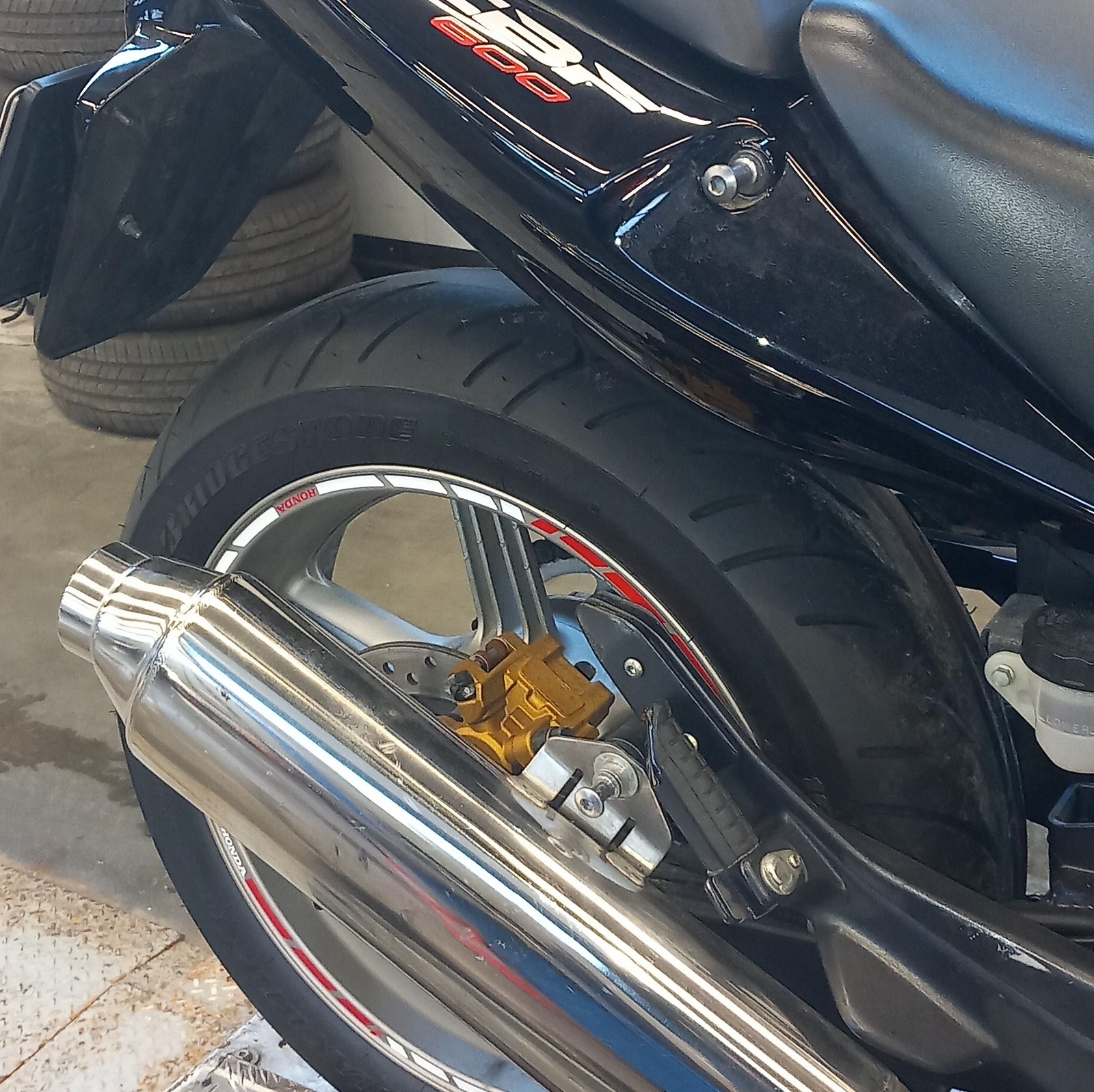 Honda CBF 600NA 2009, kuva 6/7