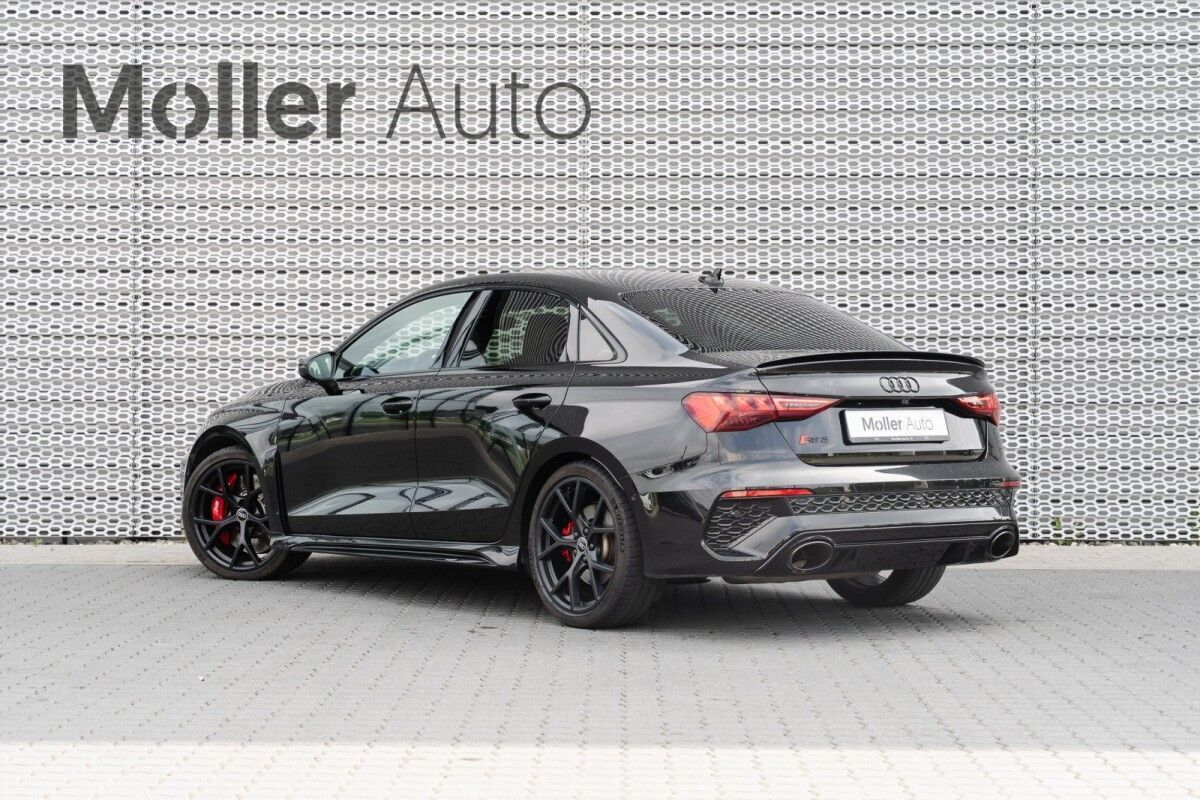Audi RS3 2024, photo 3/10
