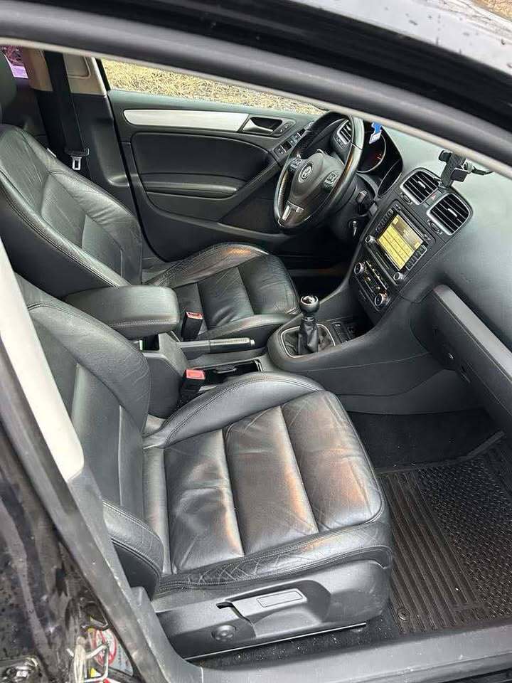Volkswagen Golf 2010, photo 6/9