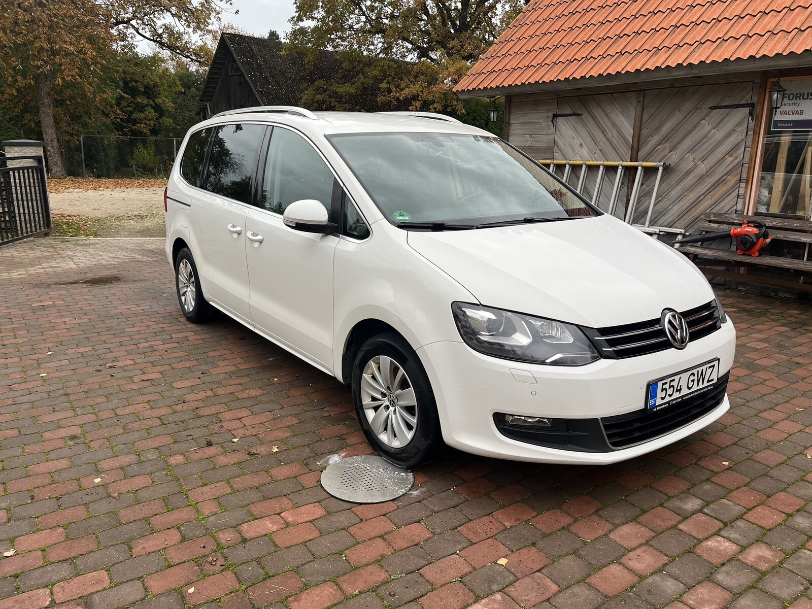 Volkswagen Sharan 2012, kuva 2/3