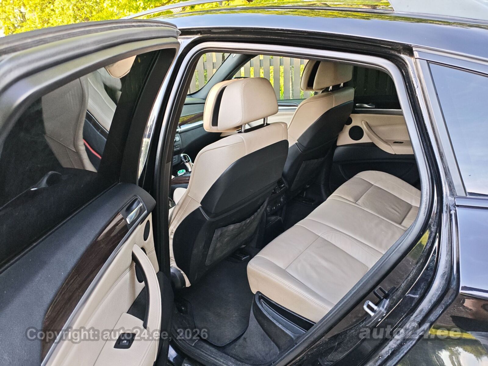 BMW X6 2011, kuva 7/8