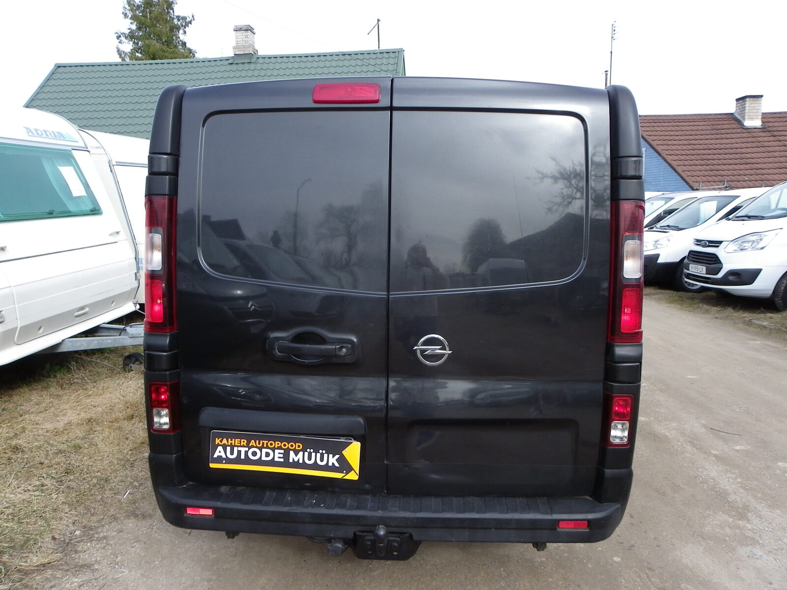 Opel Vivaro 2015, kuva 6/17