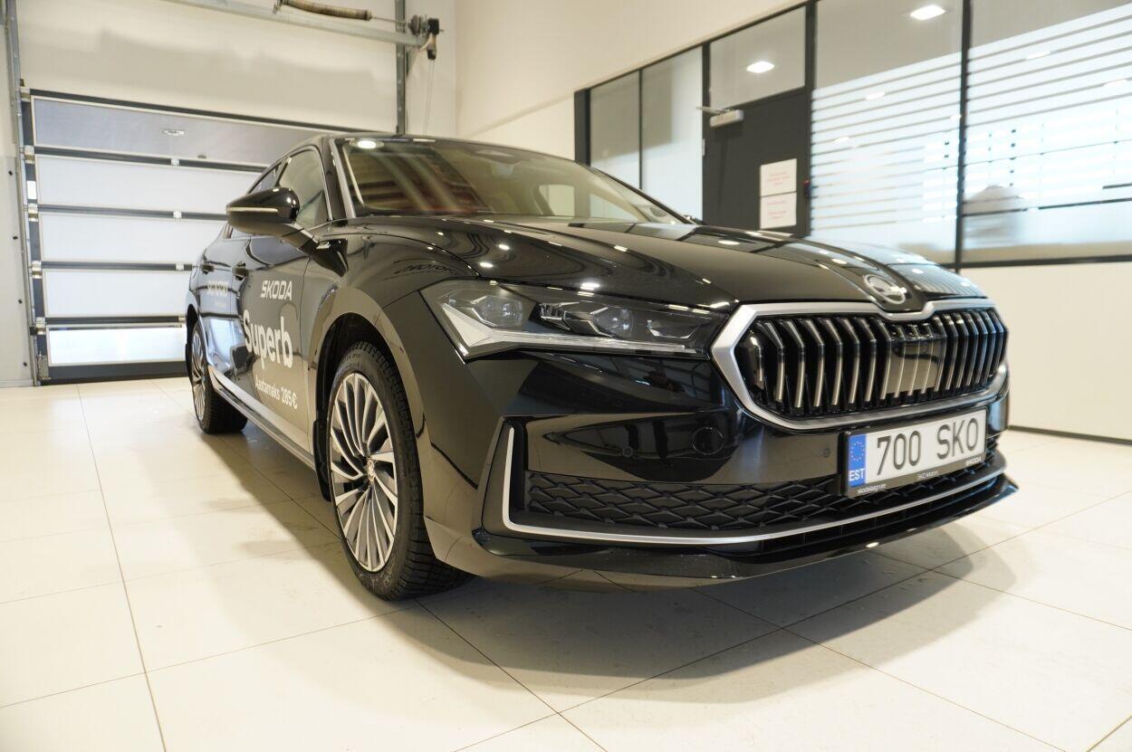 Škoda Superb 2025, photo 4/29