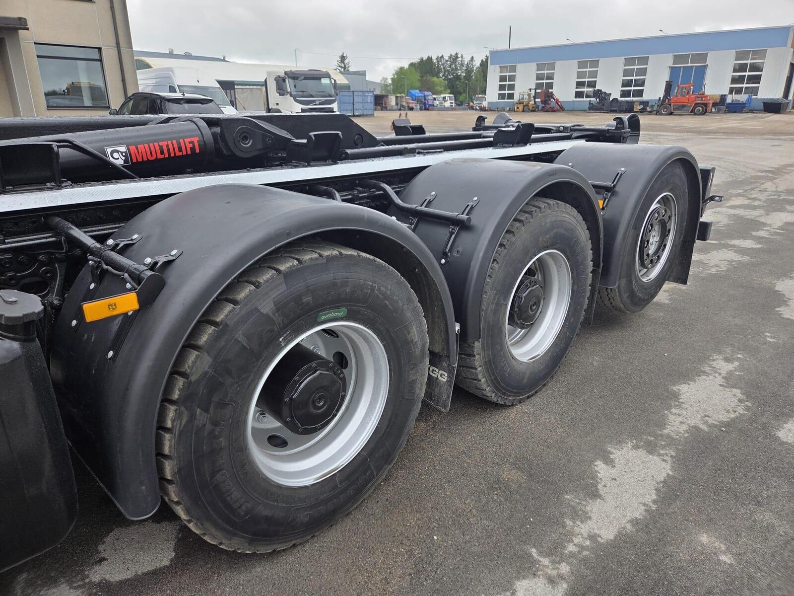 Mercedes-Benz Arocs 3258 8X4*4 retarder 2017, kuva 6/17