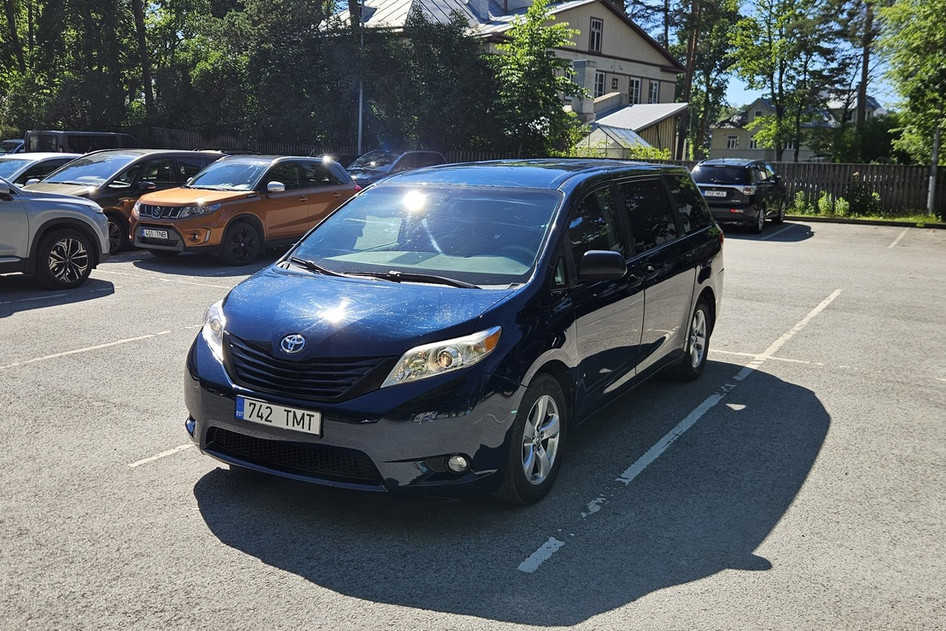 Toyota Sienna, 2012, 3.5, 197 kW, бензин, автомат, передний привод