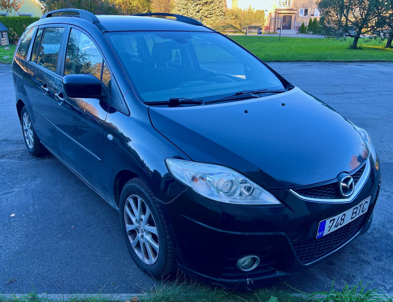 Mazda 5 2008, kuva 2/11
