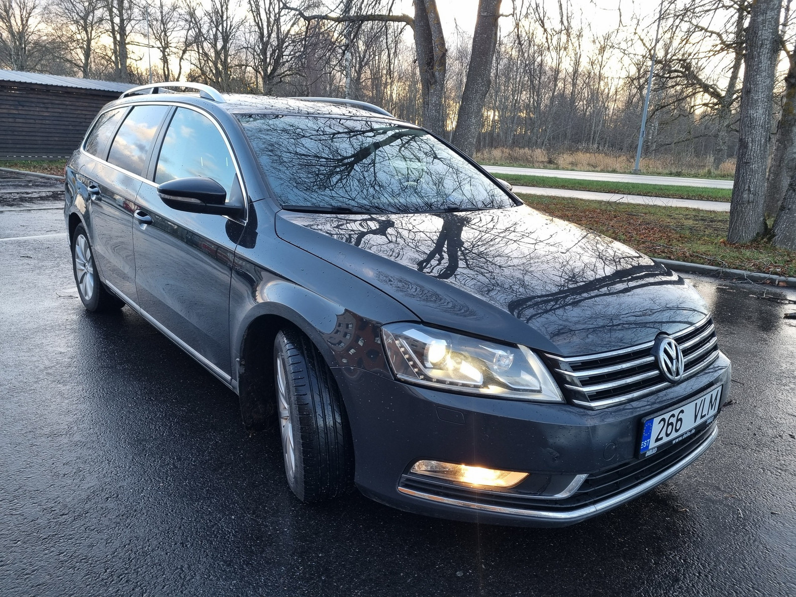 Volkswagen Passat 2014, photo 2/7