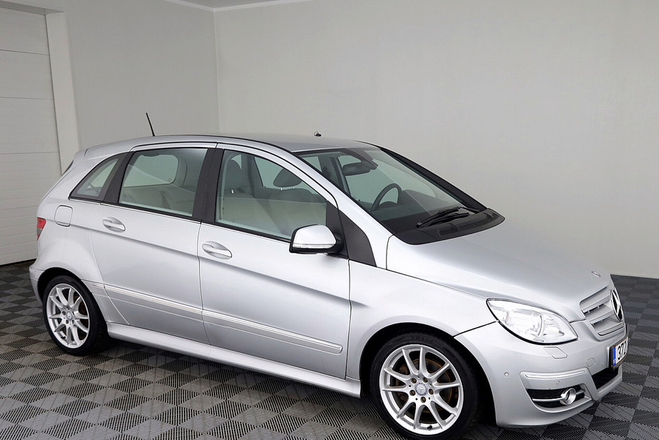 Mercedes-Benz B 200, 2011, 2.0, 103 kW, diesel, automatic, front-wheel drive