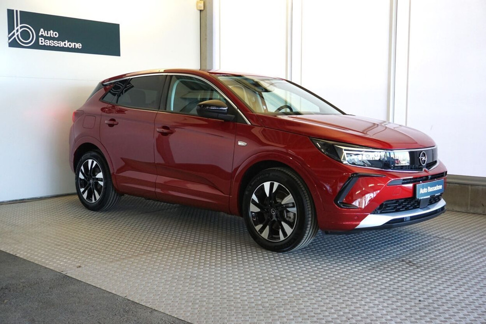 Opel Grandland, 2023, 1.6, 133 kW, pistikhübriid (bensiin/elekter), automaat, esivedu