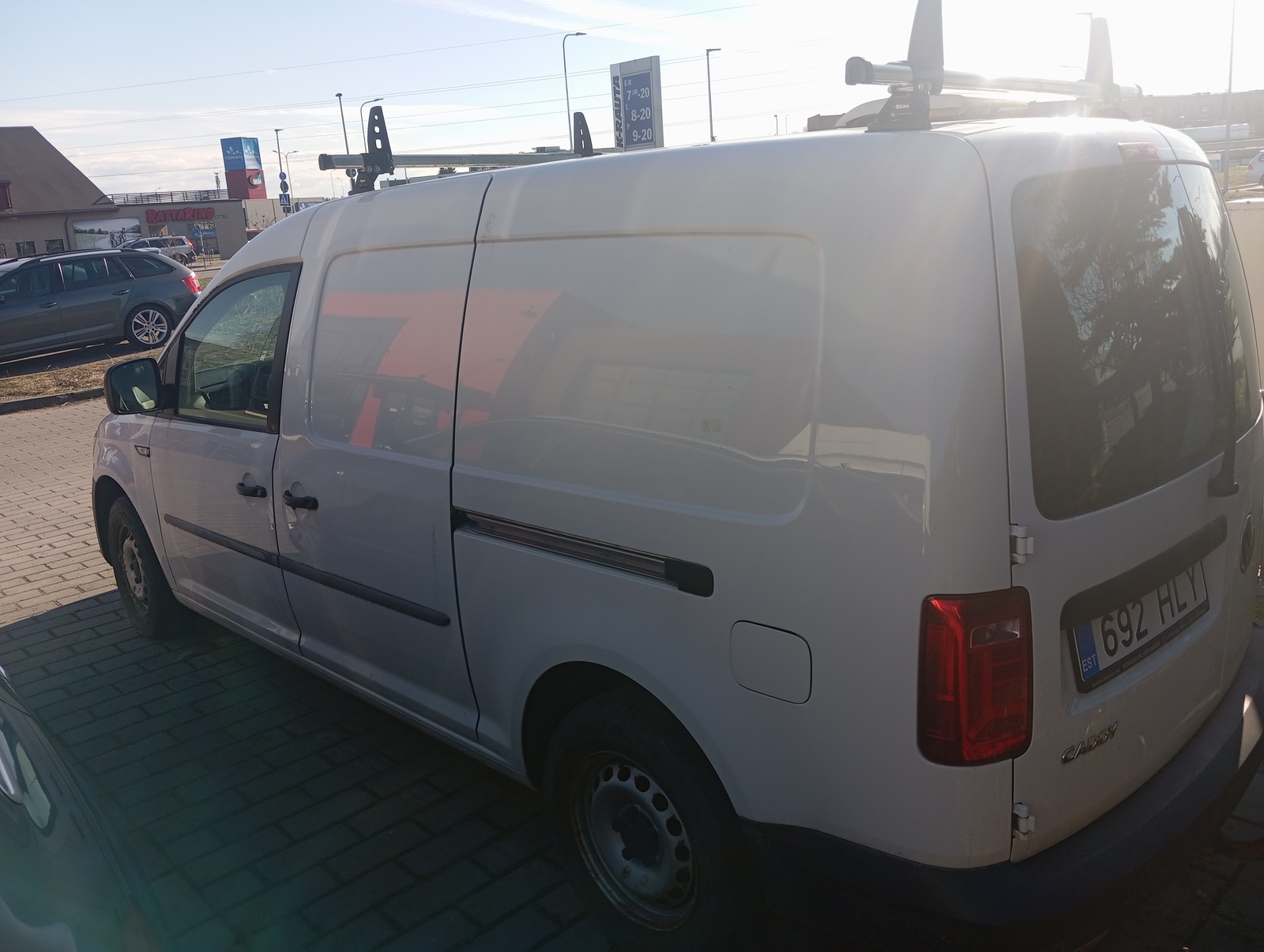 Volkswagen Caddy 2017, kuva 4/6