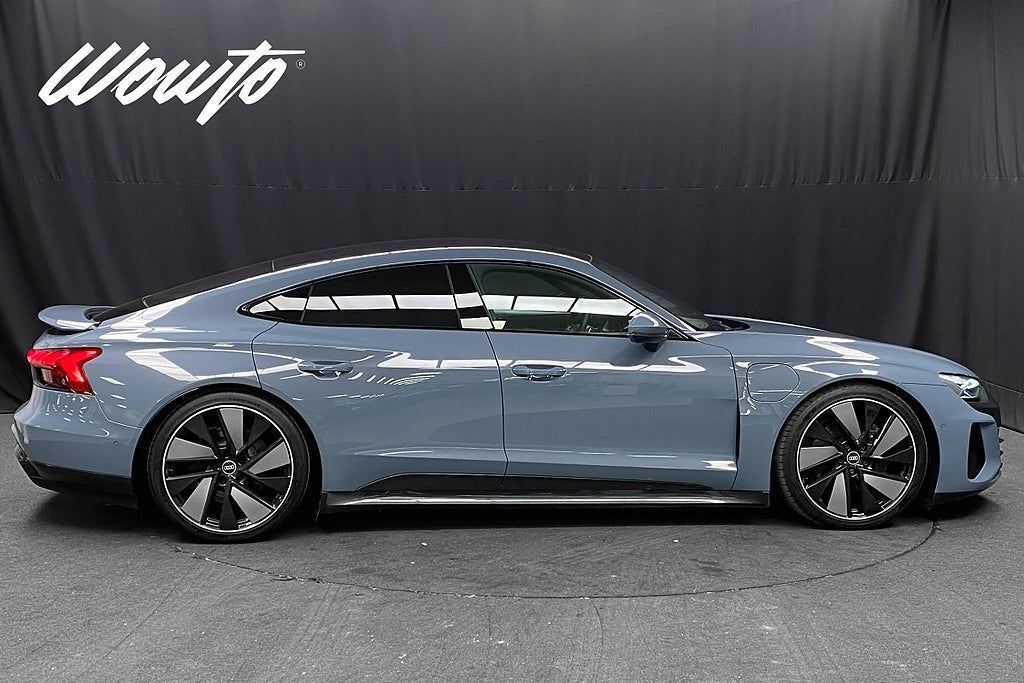 Audi e-tron 2021, photo 3/25