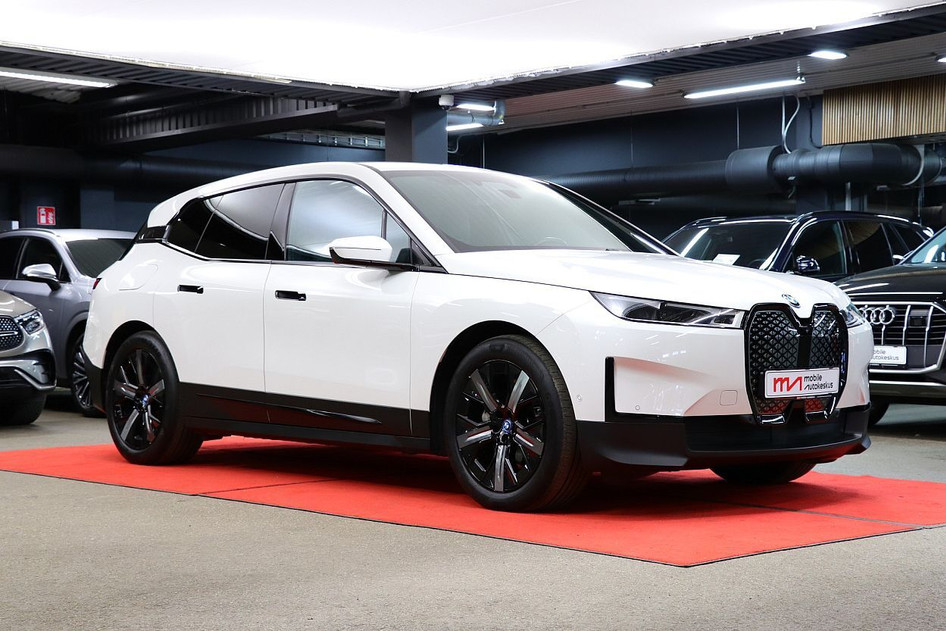 BMW iX, 2022, 240 kW, elekter, automaat, nelikvedu