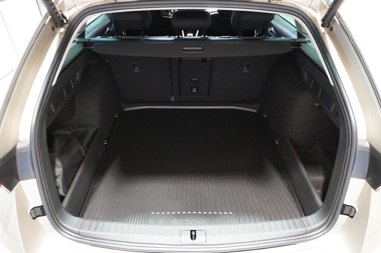 Škoda Octavia 2026, photo 7/24