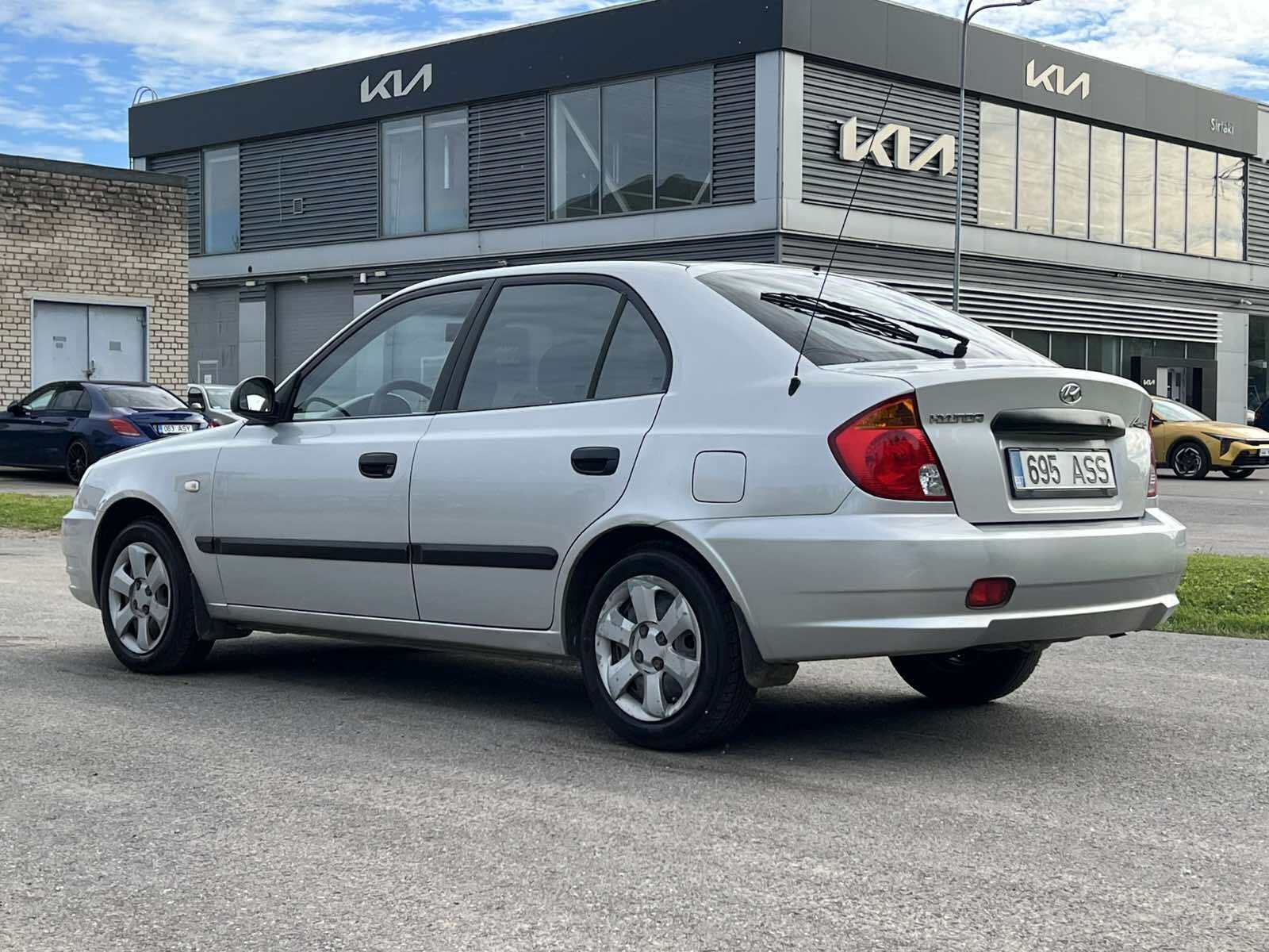 Hyundai Accent 2004, photo 6/12