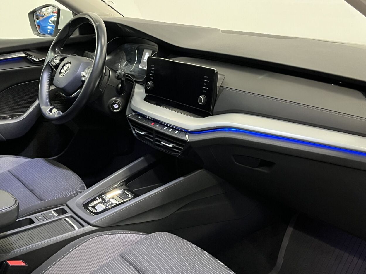Škoda Octavia 2021, photo 3/28