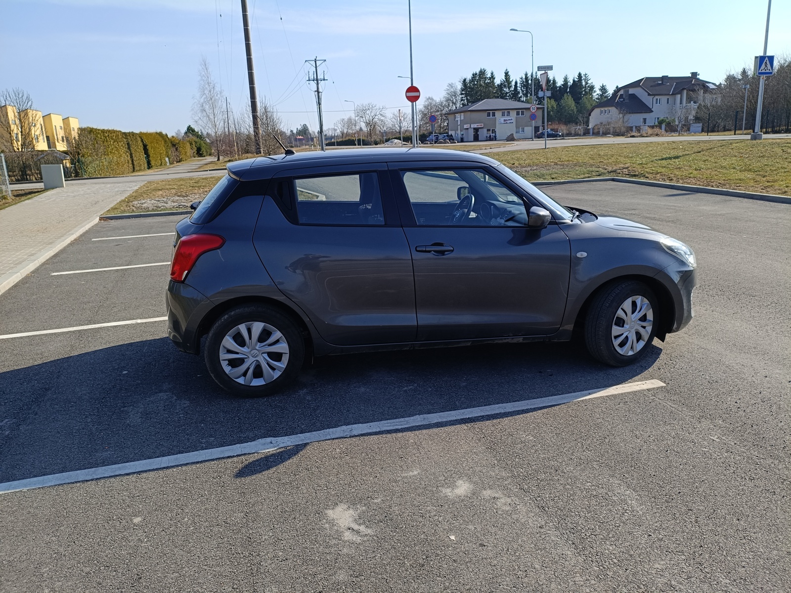 Suzuki Swift 2022, photo 6/10