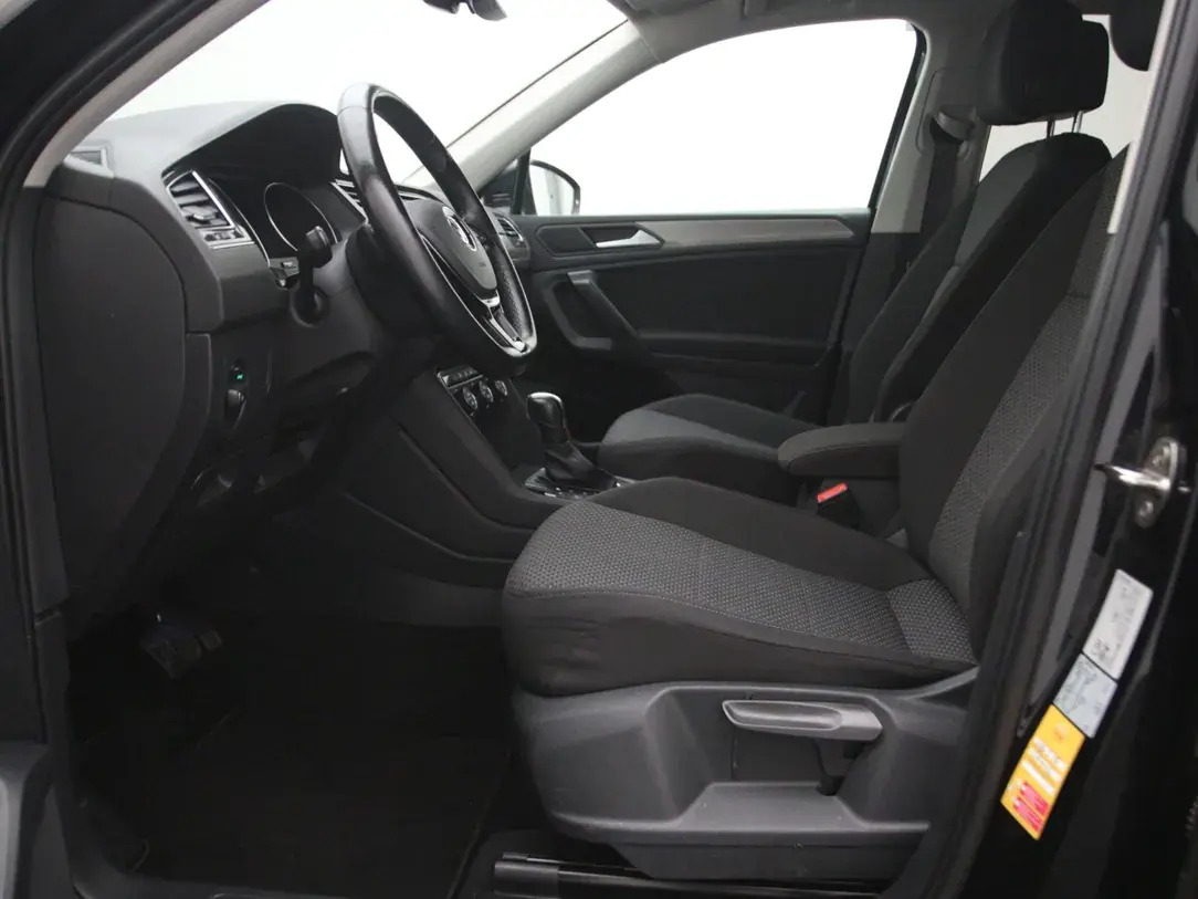 Volkswagen Tiguan 2021, photo 4/34