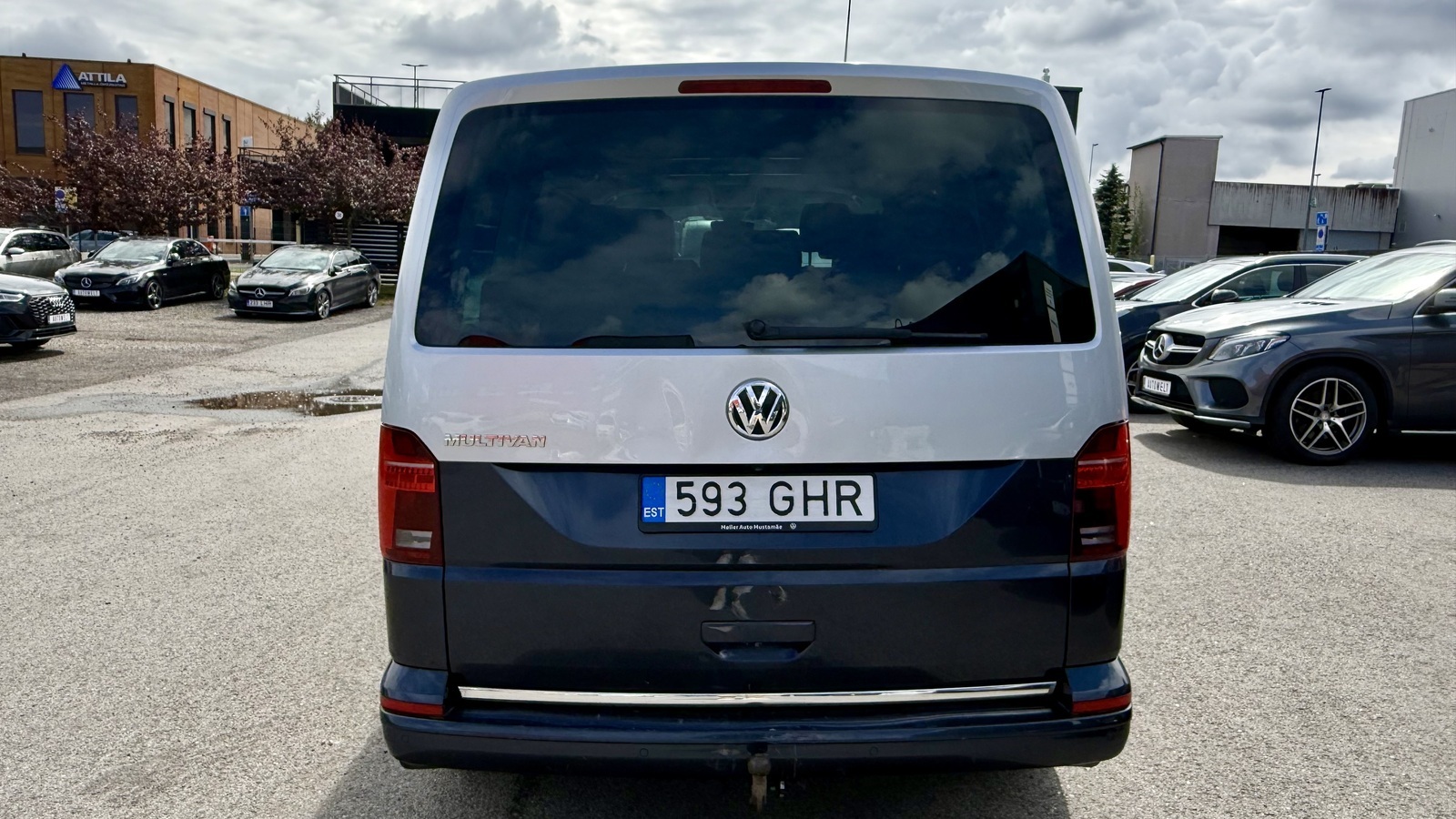 Volkswagen Multivan 2022, photo 6/10