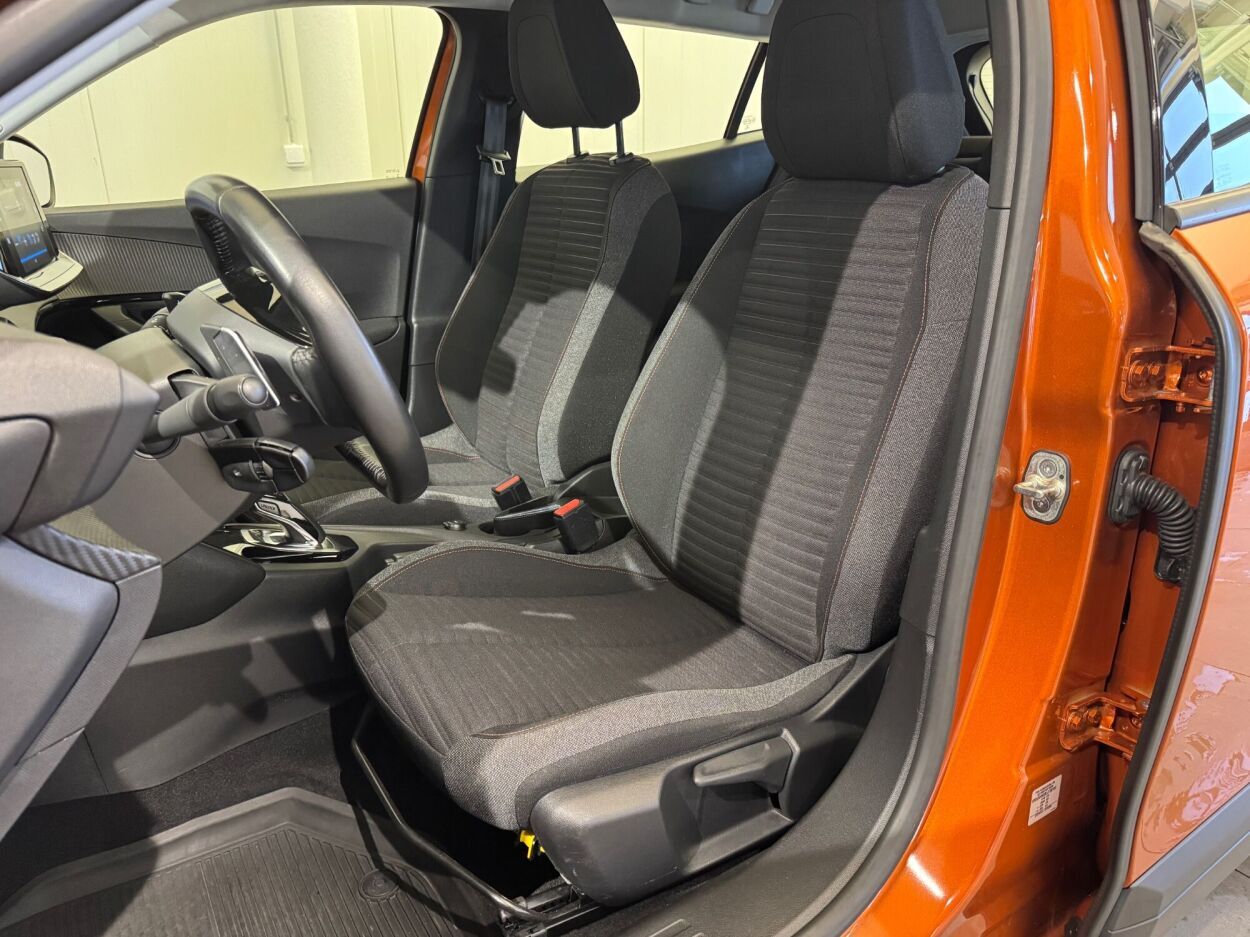 Peugeot 2008 2020, kuva 7/20