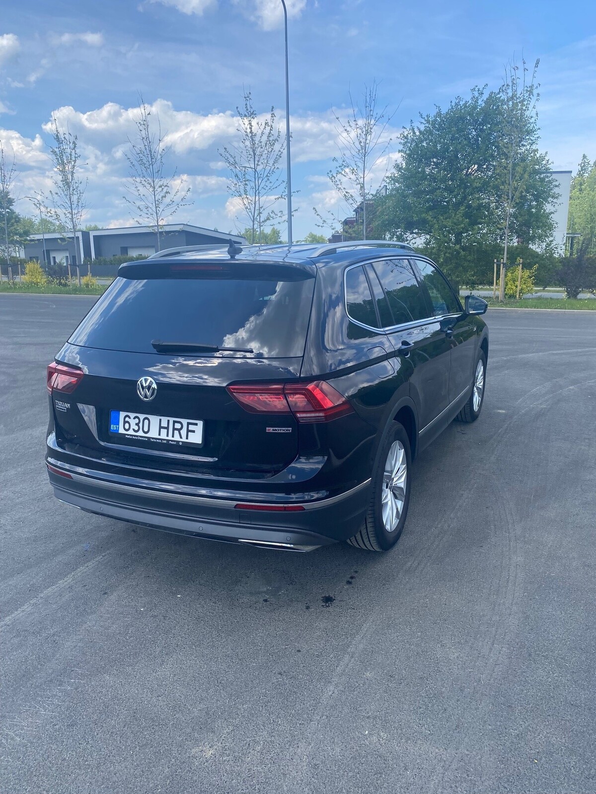 Volkswagen Tiguan 2021, photo 2/7