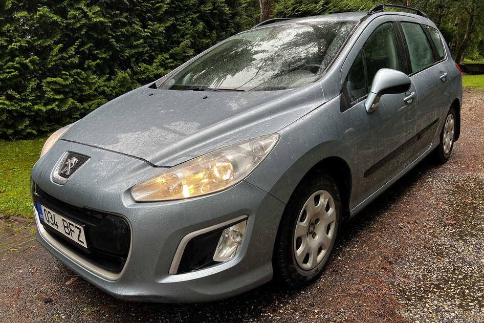 Peugeot 308, 2011, 1.6, 88 kW, petrol, manual, front-wheel drive
