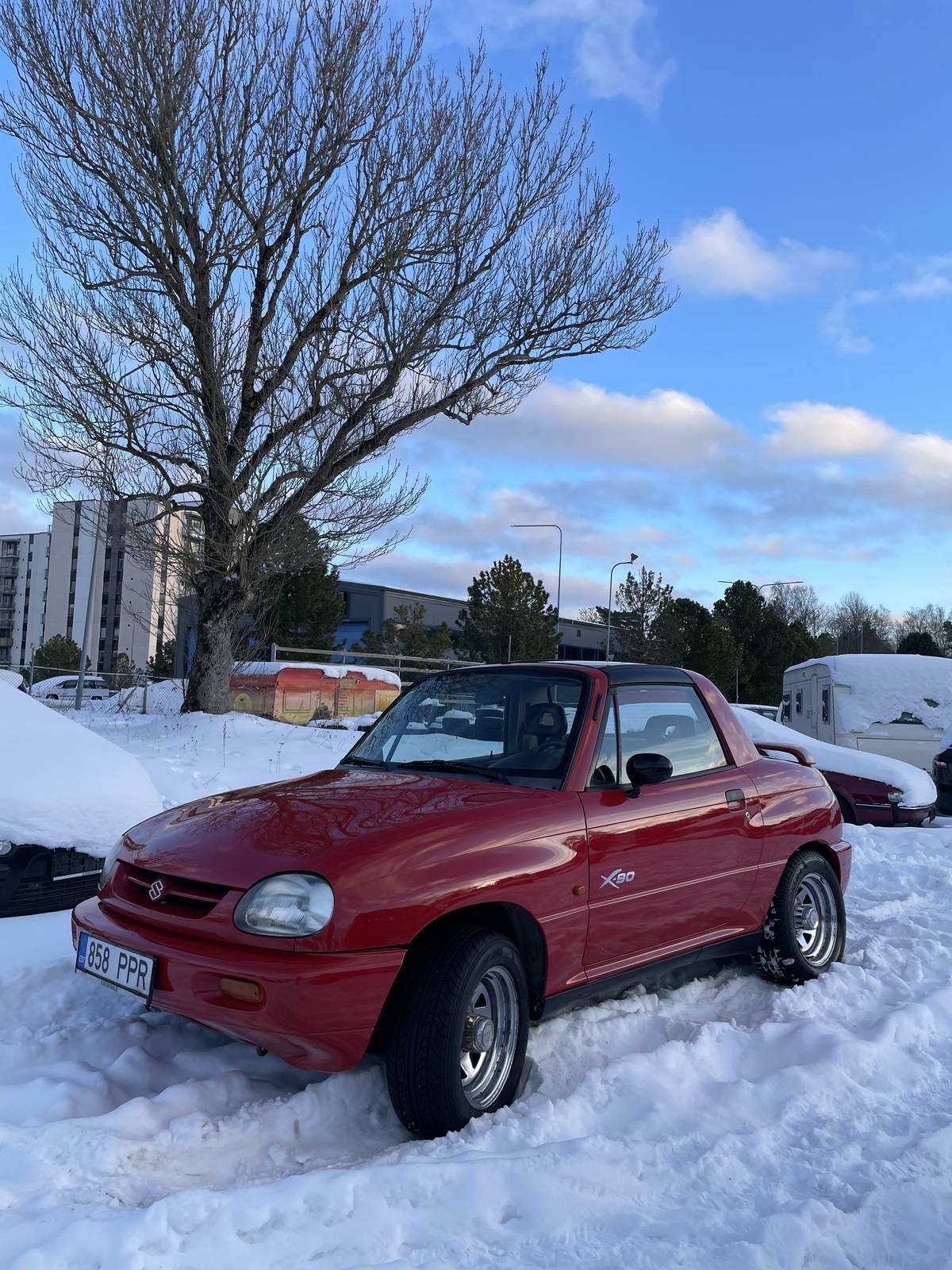 Suzuki X-90