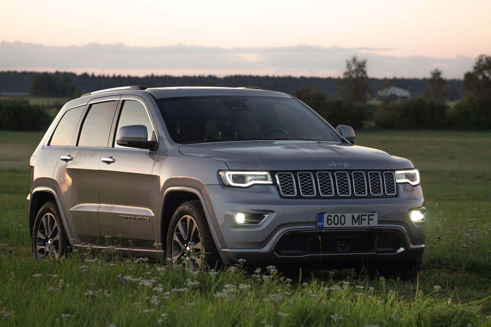Jeep Grand Cherokee 2018, kuva 3/16