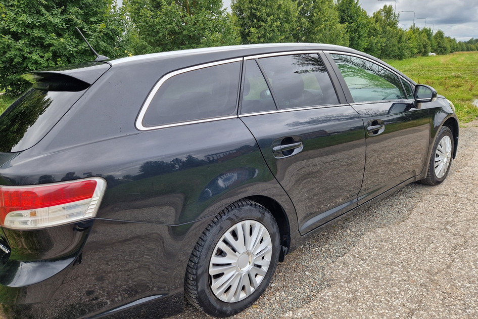 Toyota Avensis, 2010, 1.8, 108 kW, petrol, manual, front-wheel drive