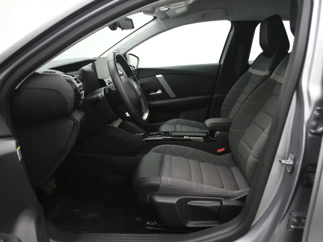 Citroën C4 2023, photo 4/34