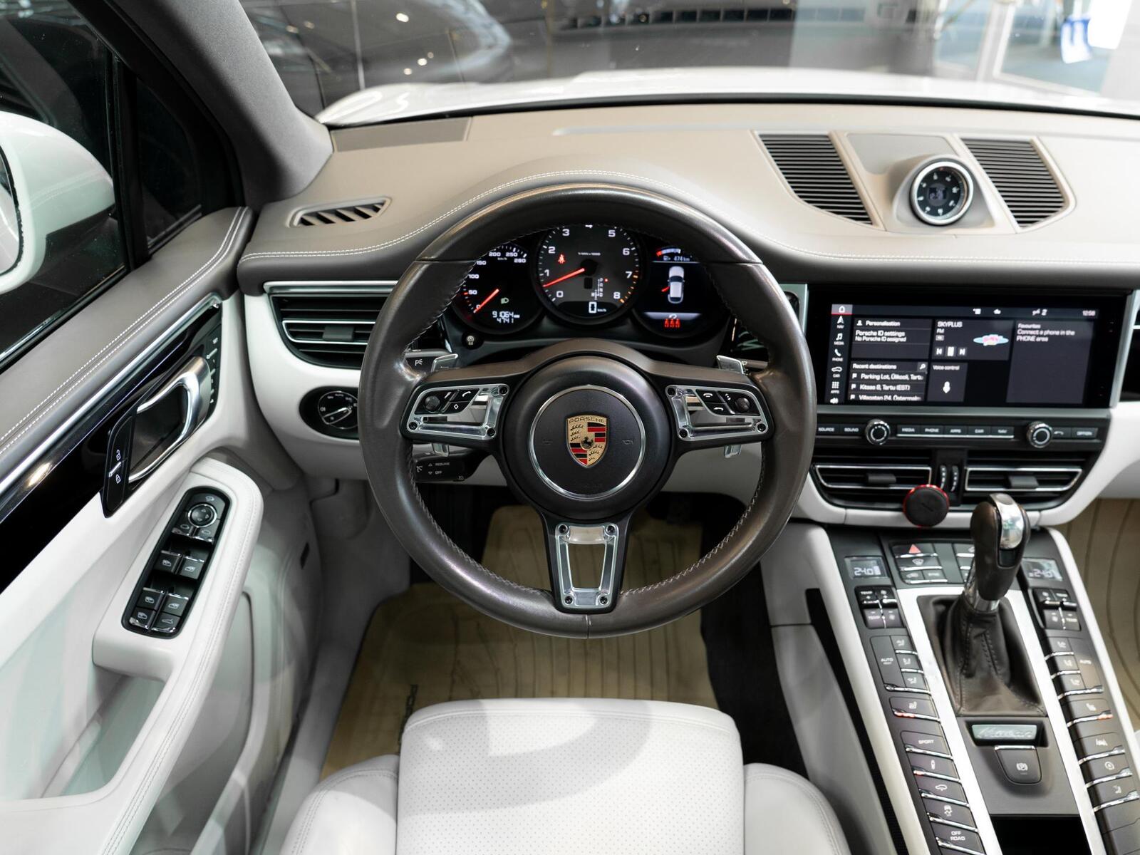 Porsche Macan S 2019, photo 6/10