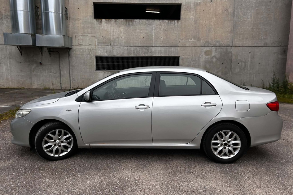 Toyota Corolla, bensiin, manuaal, esivedu
