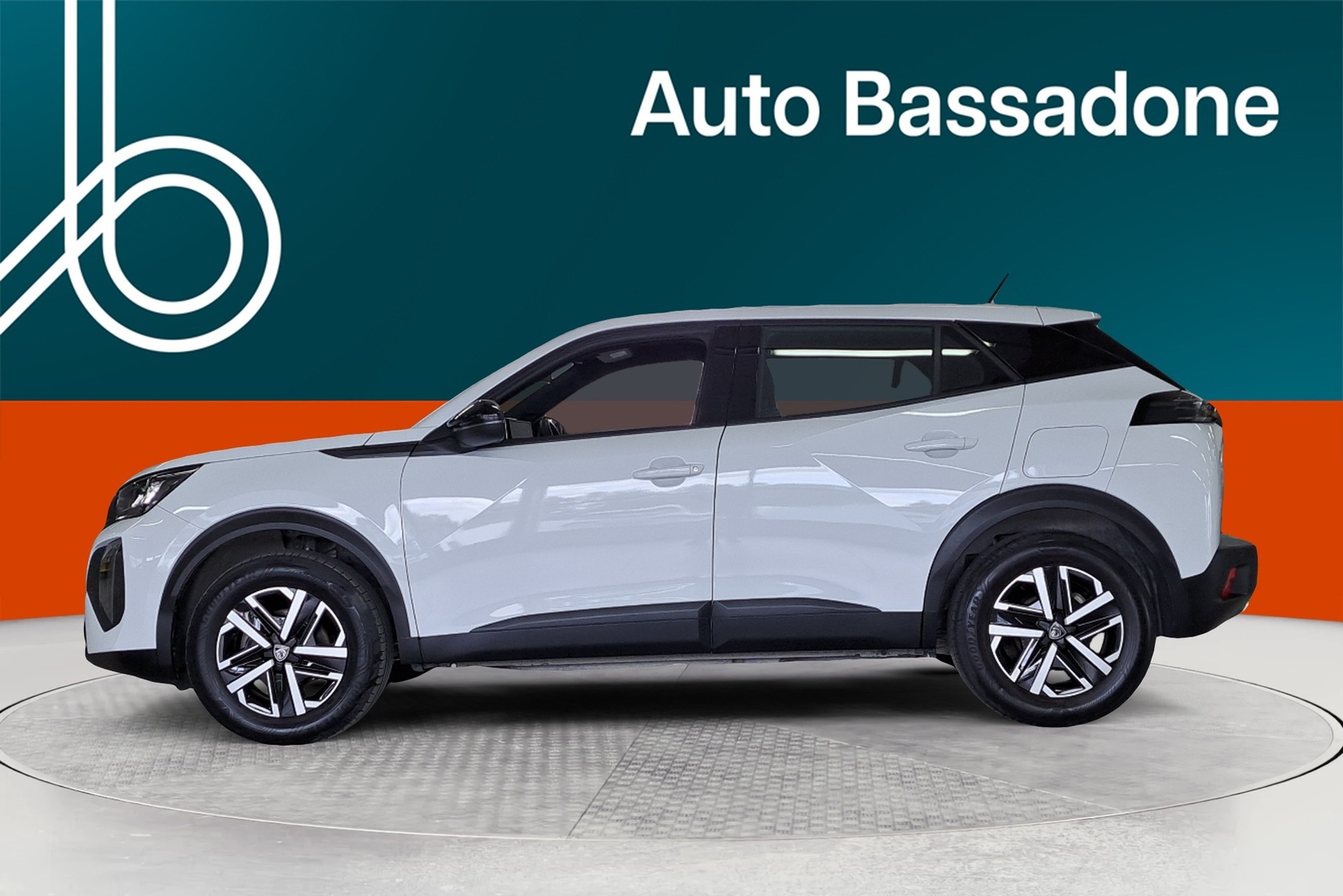 Peugeot 2008 2024, photo 2/10