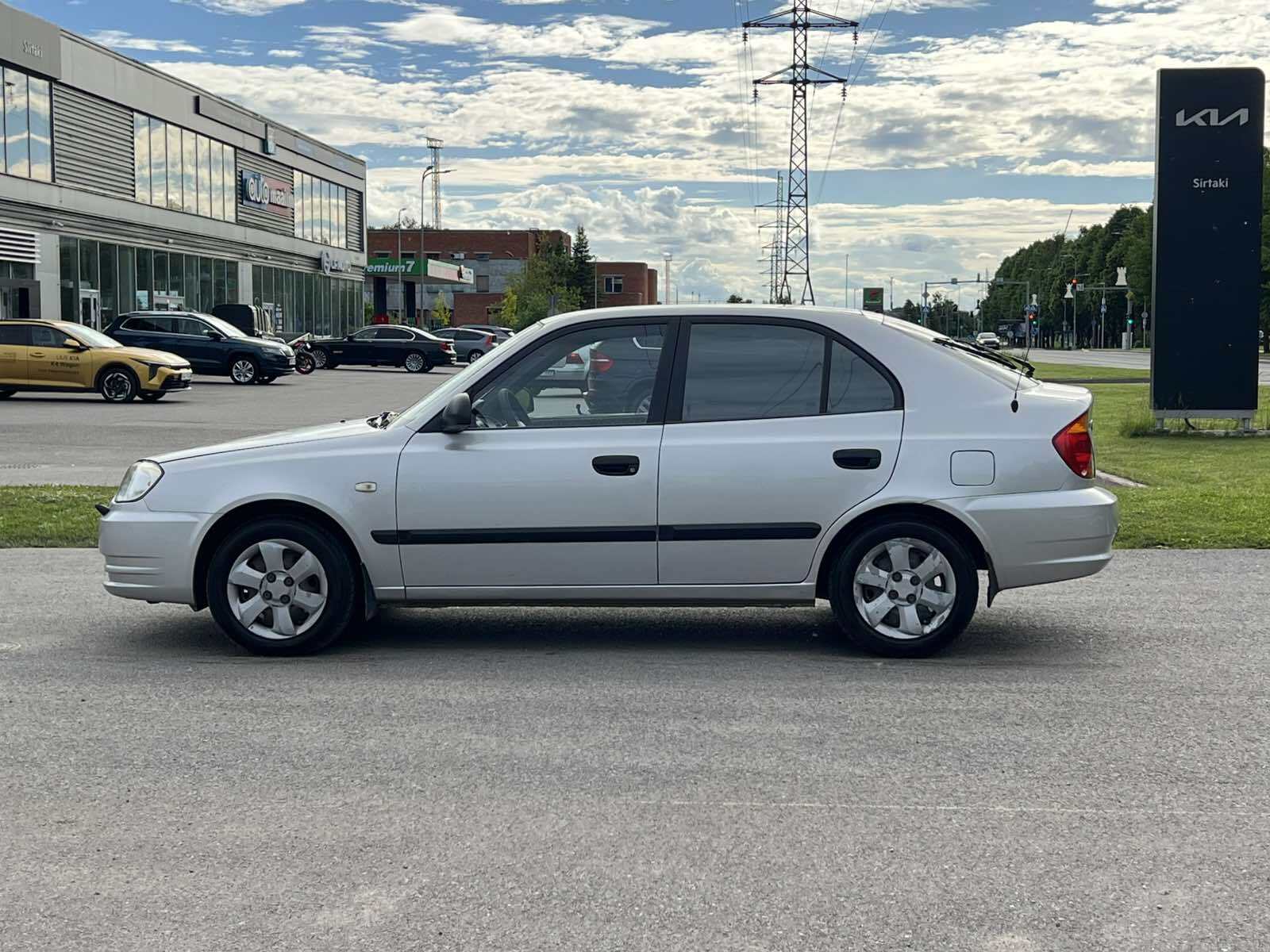 Hyundai Accent 2004, photo 4/12