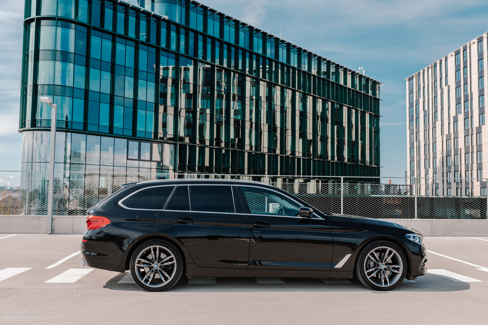 BMW 540 2018, kuva 3/10