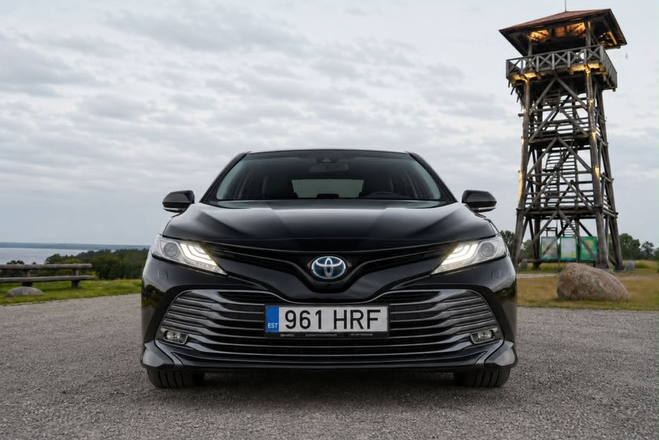 Toyota Camry, 2021, 2.5, 131 kW, hübriid (bensiin/elekter), automaat, esivedu