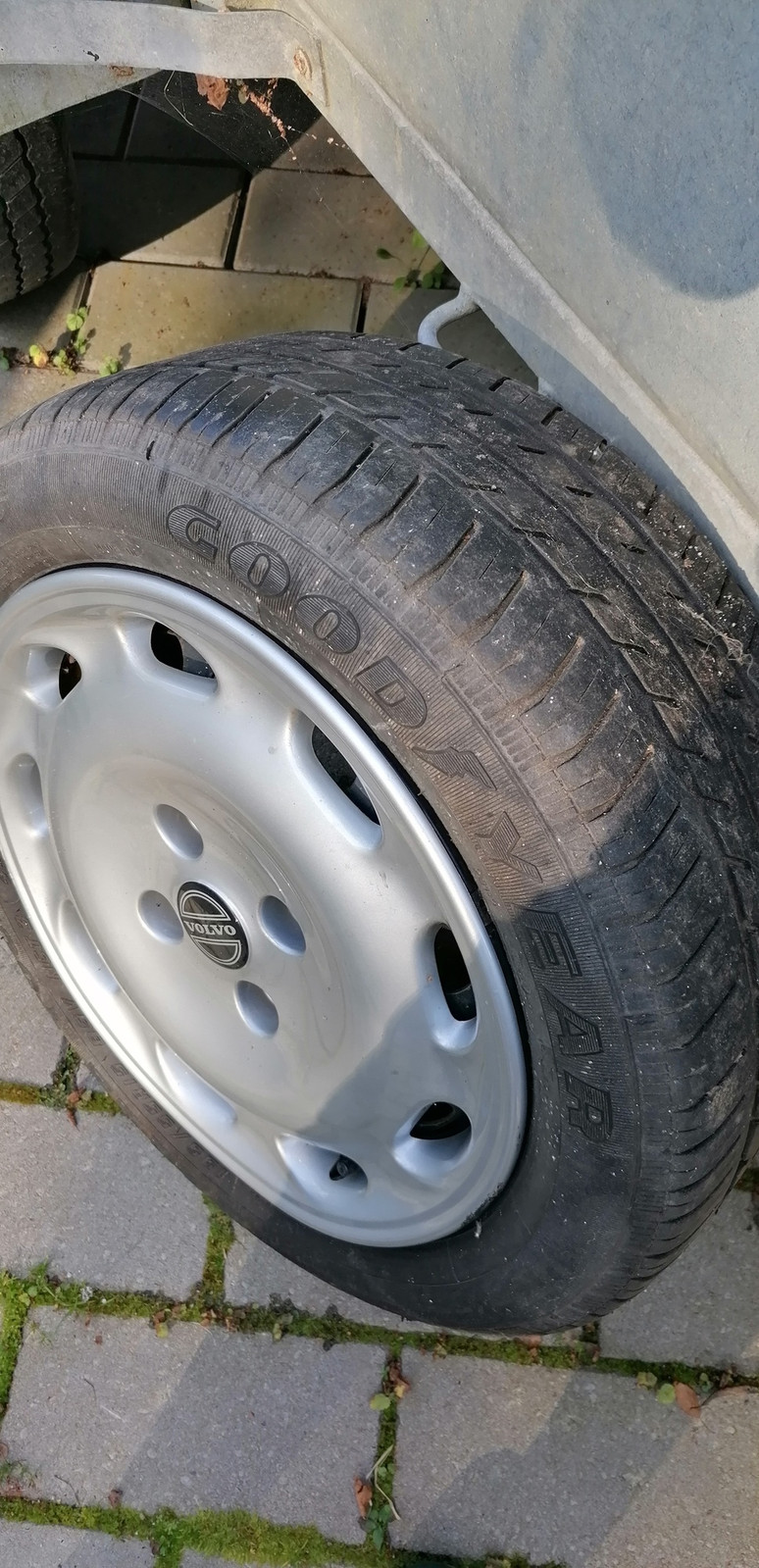 Volvo S40 1998, photo 2/10