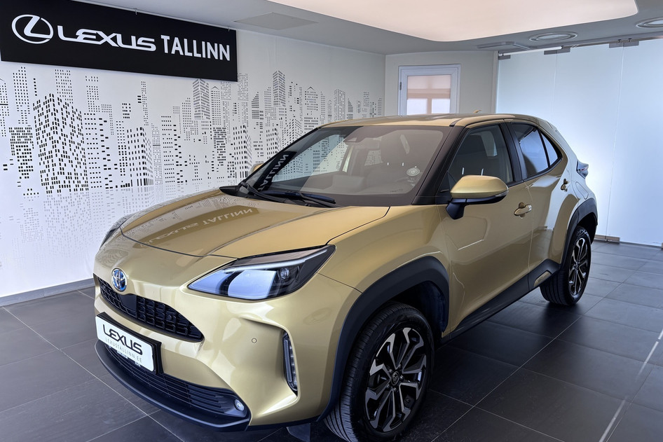 Toyota Yaris Cross, 2024, 1.5, 68 kW, hybrid (petrol/electric), automatic, front-wheel drive