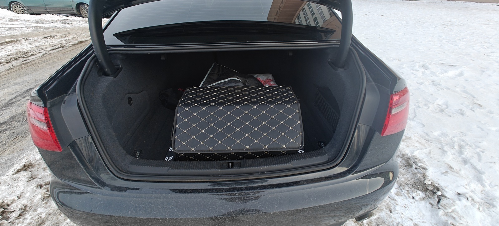 Audi A6 2012, photo 4/7
