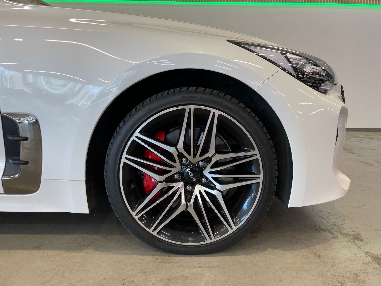 Kia Stinger T-GDI 3.3 269kW 2023, kuva 5/10