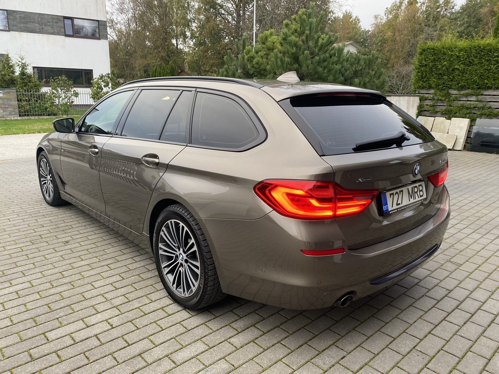 BMW 520 2019, kuva 3/16