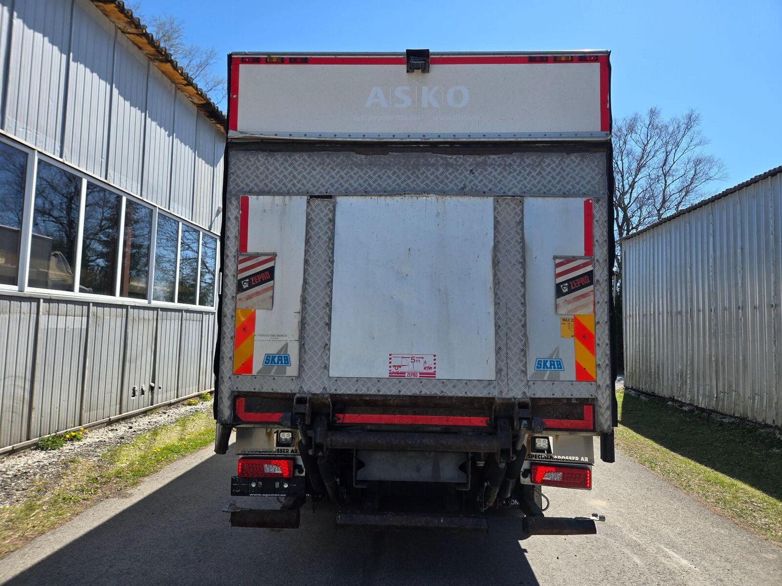 Scania P360 DB6x2*4HNB 2016, kuva 5/16