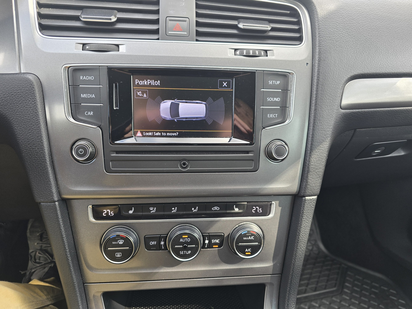 Volkswagen Golf 2014, kuva 4/10