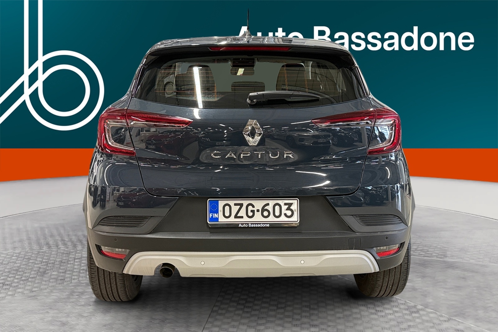 Renault Captur 2022, photo 4/37