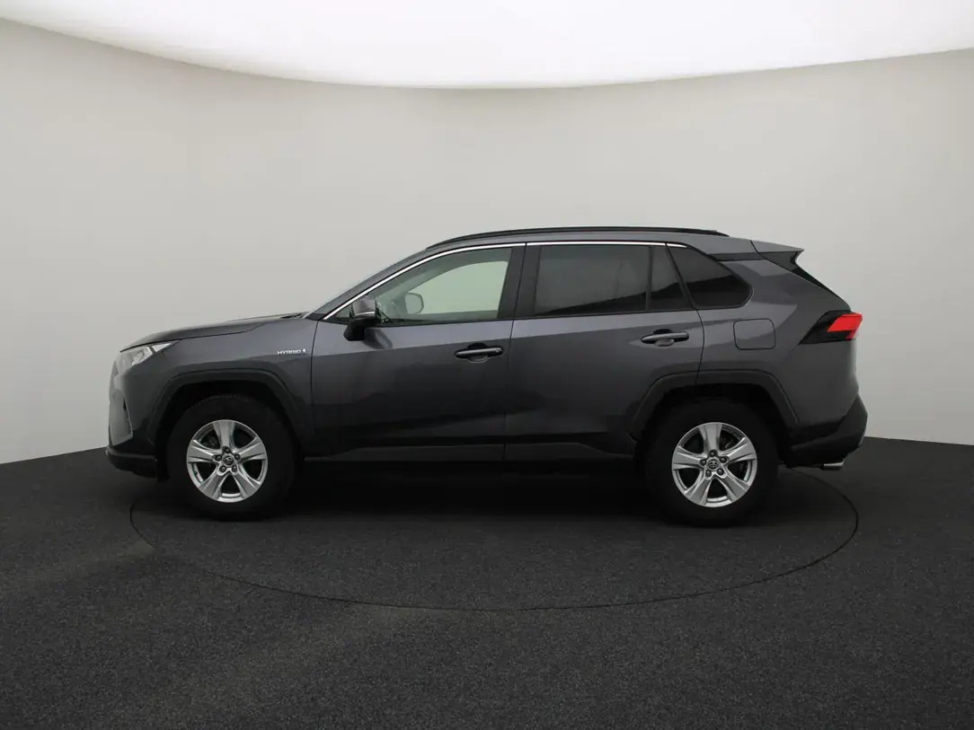 Toyota RAV4 2021, kuva 6/33